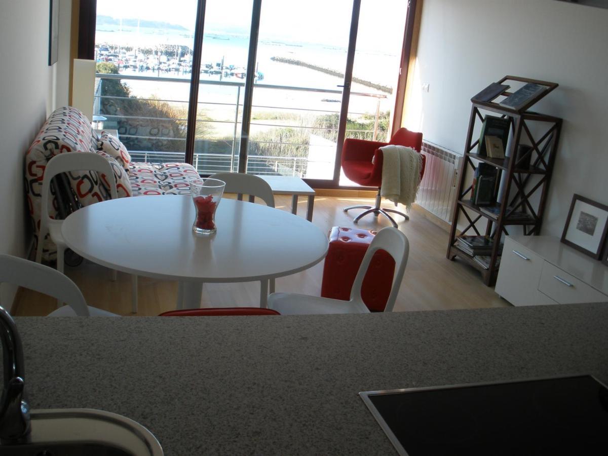 Apartamentos Puerto Basella Villanueva De Arosa Szoba fotó