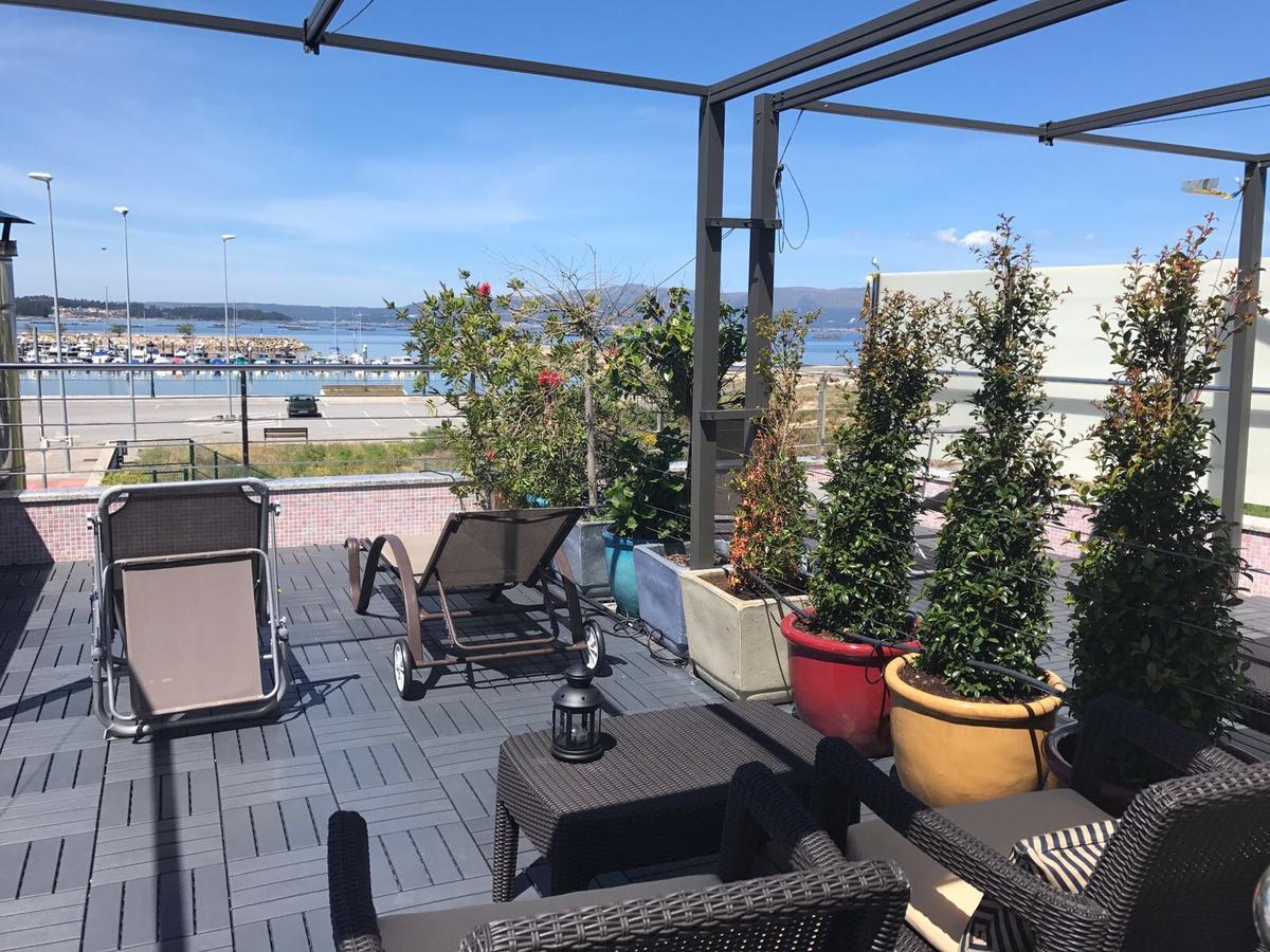 Apartamentos Puerto Basella Villanueva De Arosa Kültér fotó