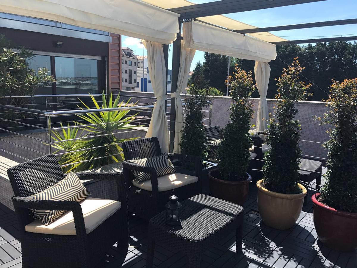 Apartamentos Puerto Basella Villanueva De Arosa Kültér fotó