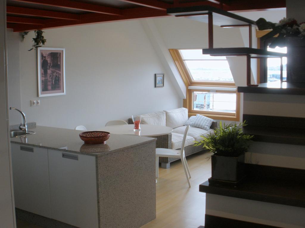 Apartamentos Puerto Basella Villanueva De Arosa Szoba fotó